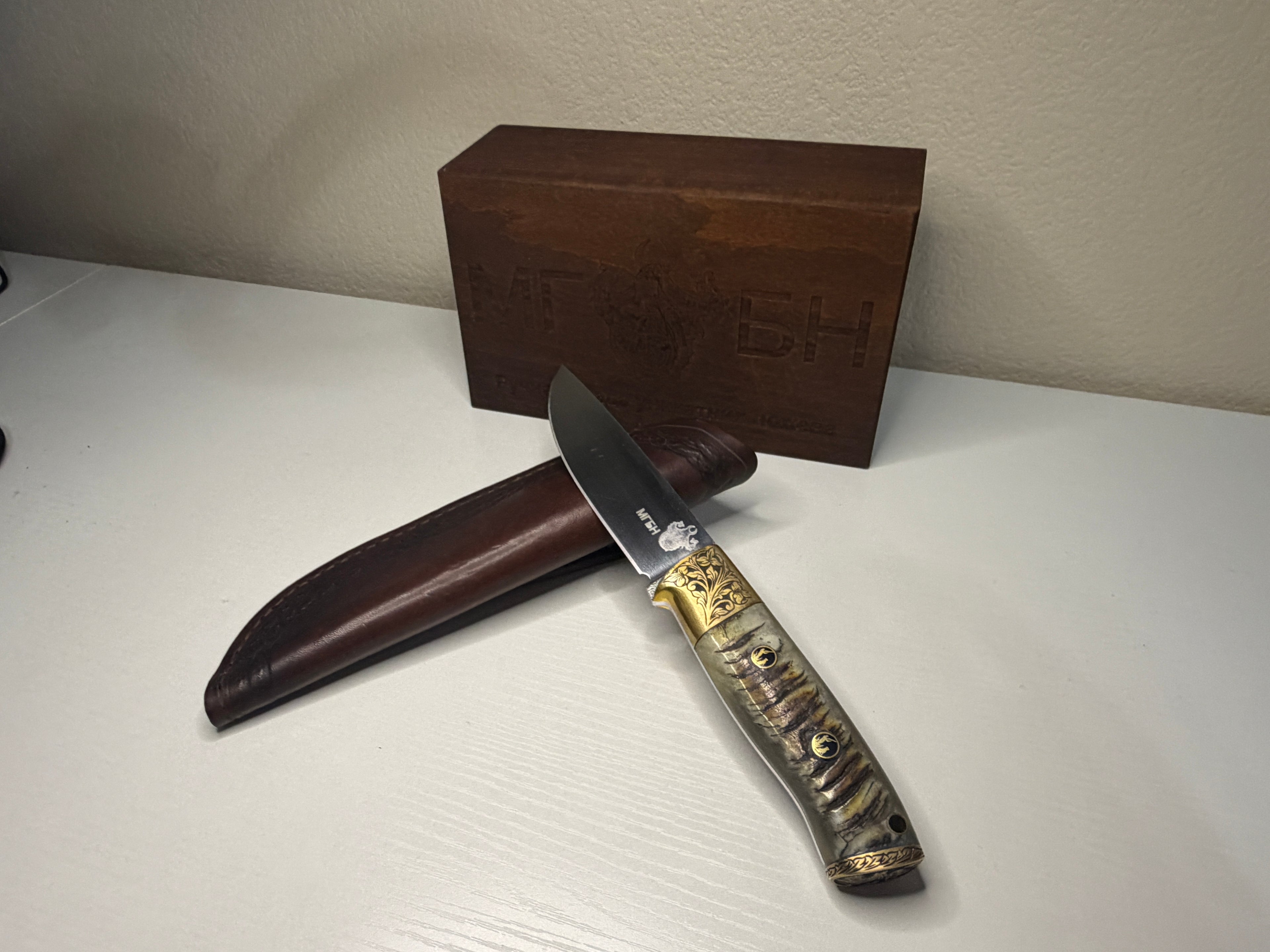 Vuk Lux - European Wild Goat Horn