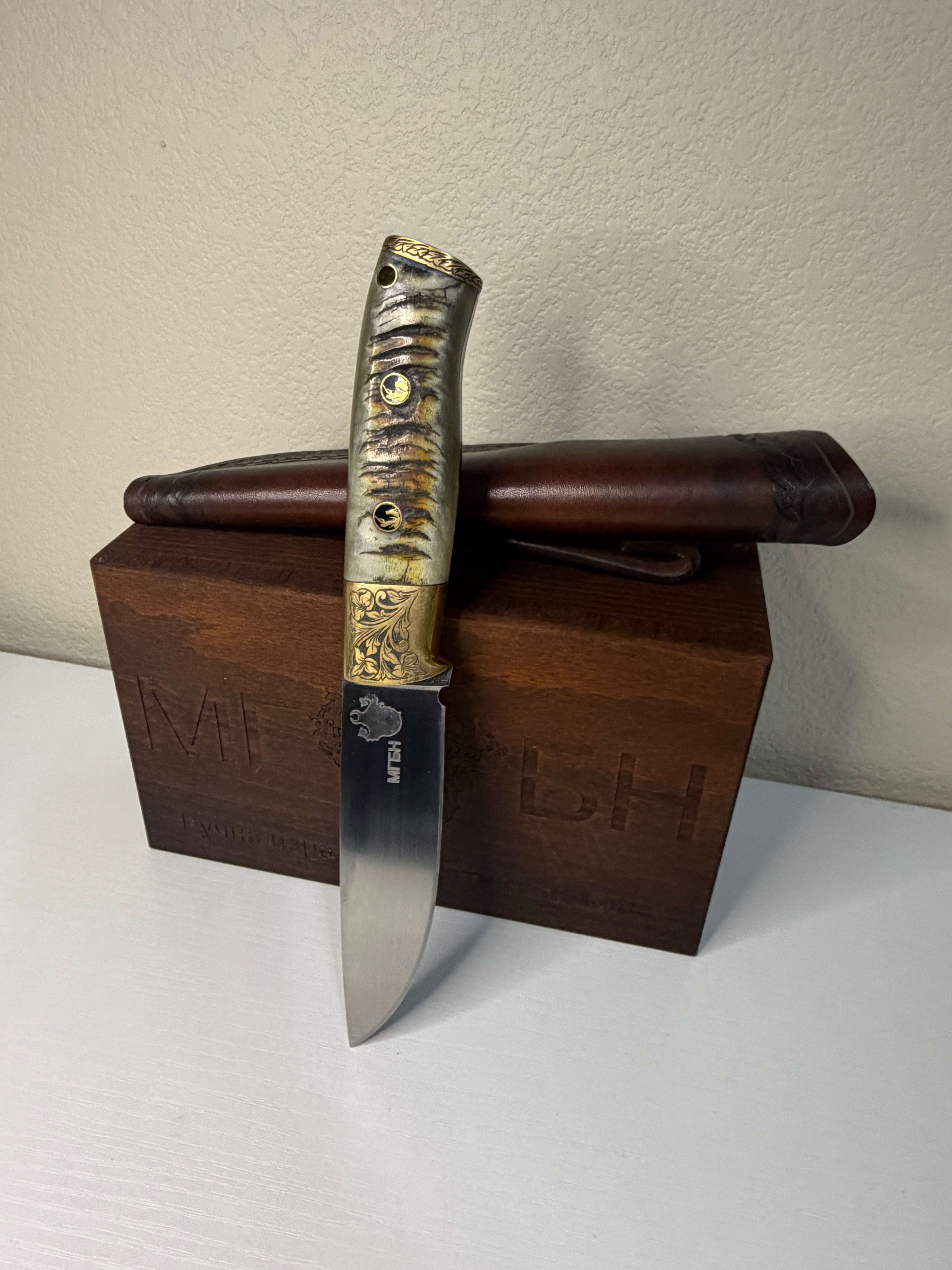 Vuk Lux - European Wild Goat Horn